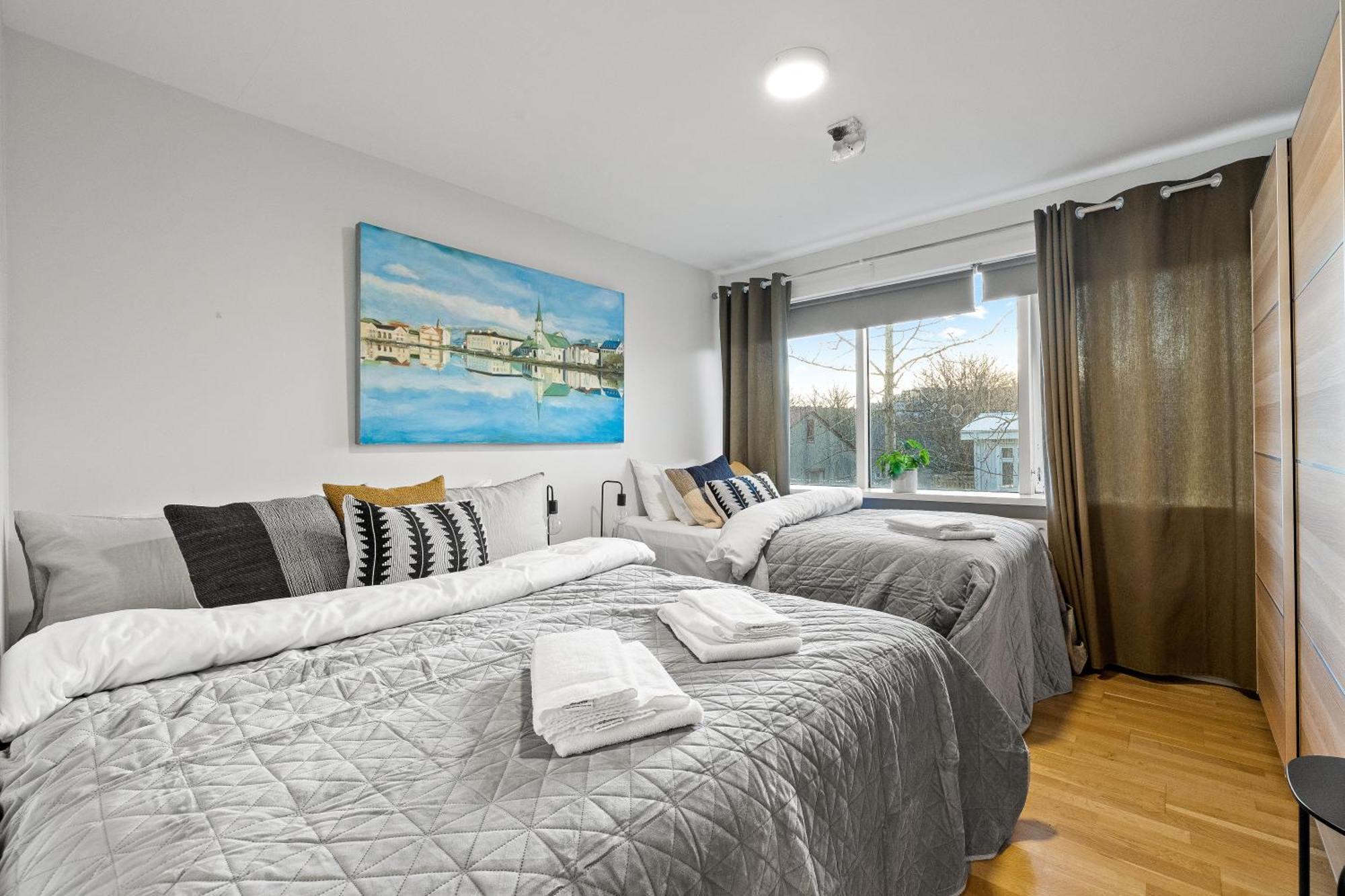 Prime Location Gem In The Heart Of Leilighet