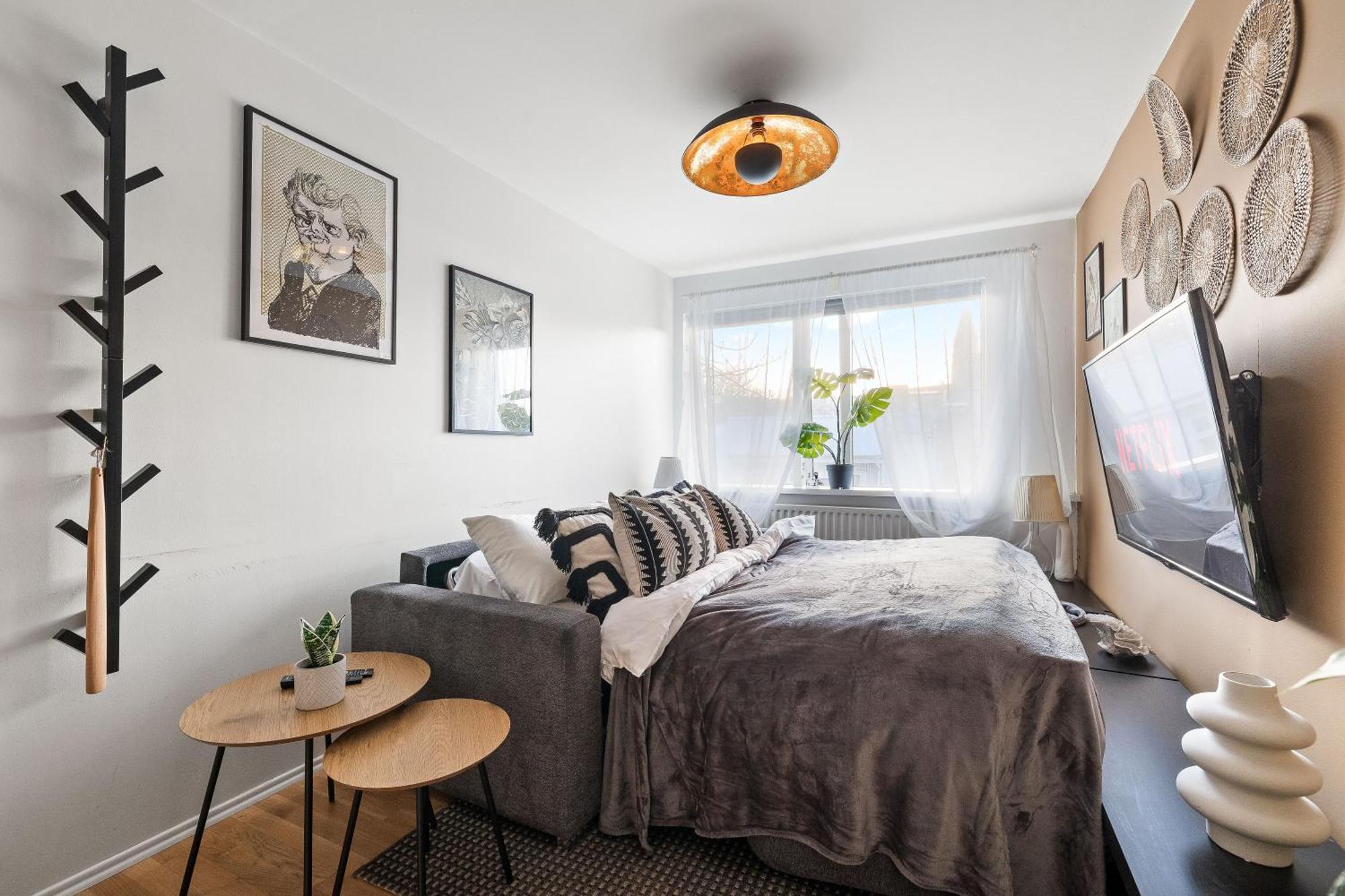 Prime Location Gem In The Heart Of Leilighet *